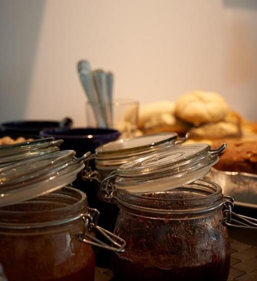 Alpha Hotel And Apart