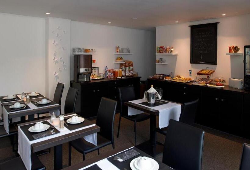 Alpha Hotel And Apart