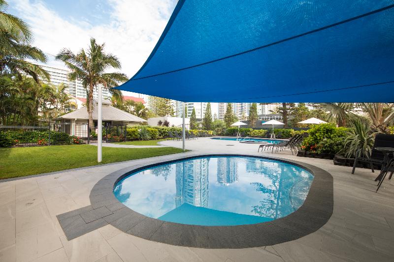 Breakfree Longbeach Resort