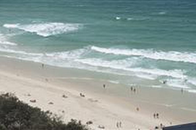 Breakfree Longbeach Resort