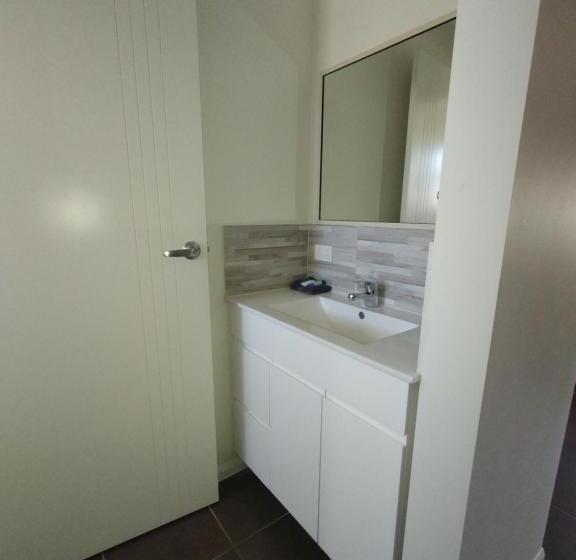 Cascade Motel In Townsville