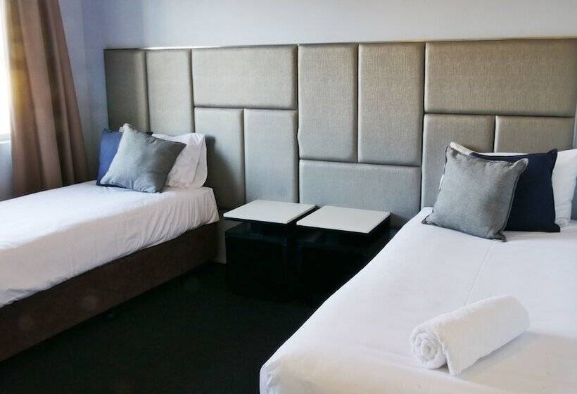 Country Capital Motel