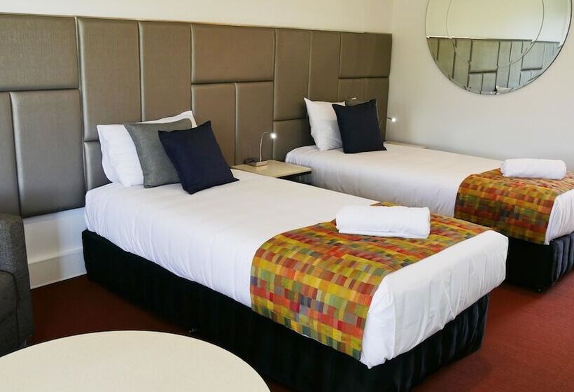 Country Capital Motel