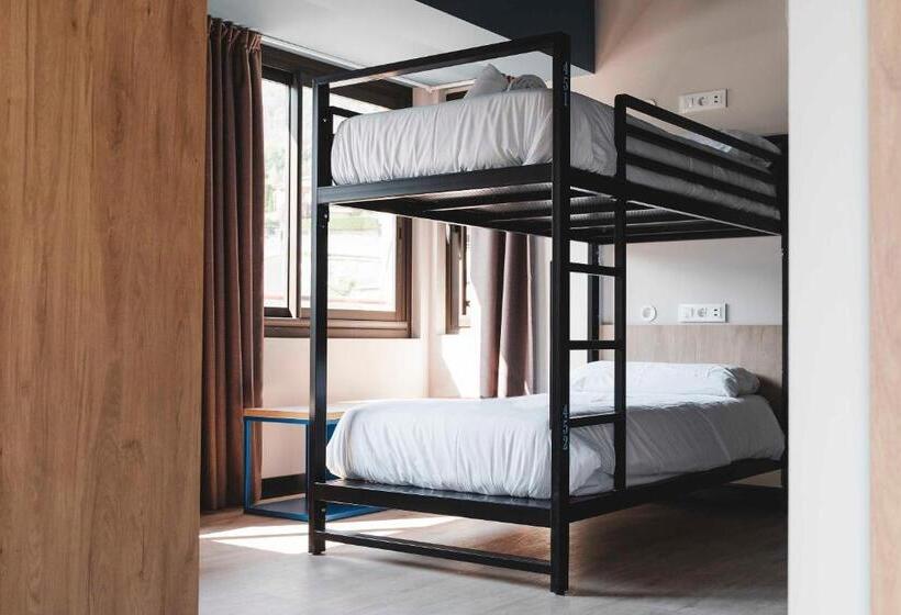 Font Andorra Hostel by Nexta