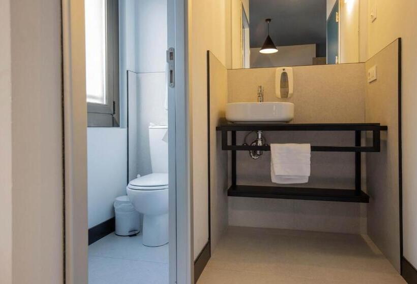 Font Andorra Hostel by Nexta