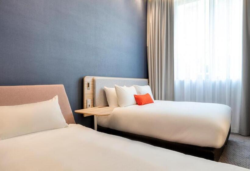 Holiday Inn Express Antwerp - City Centre, an IHG Hotel
