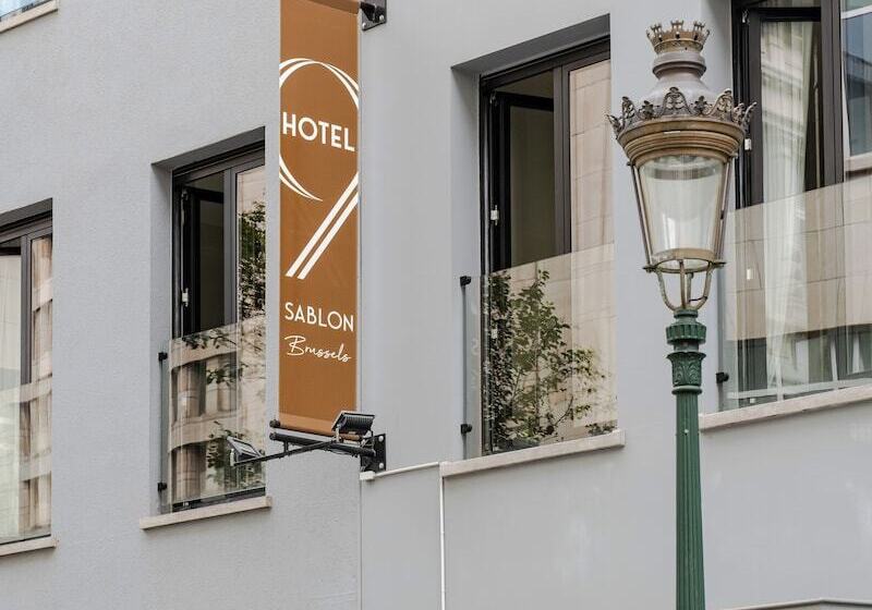 9hotel Sablon