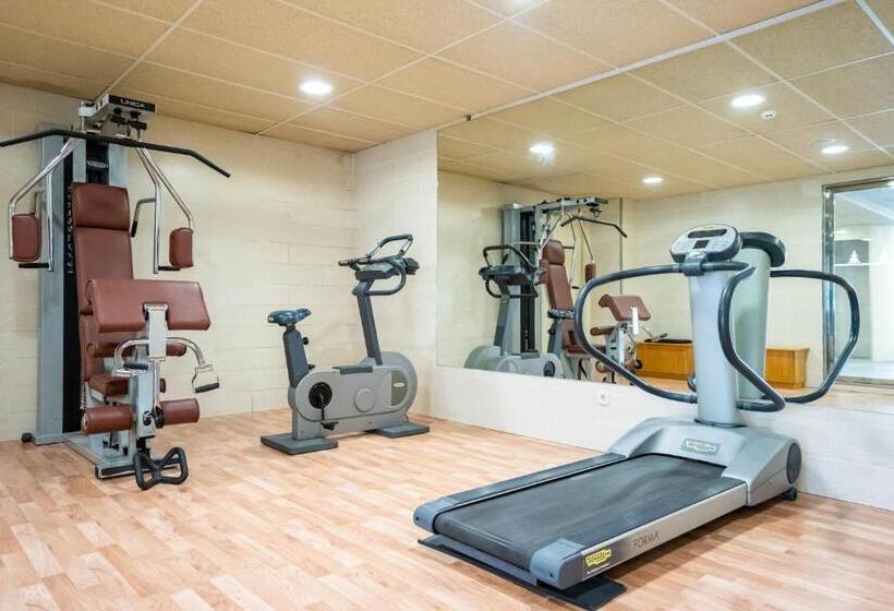 هتل Abba Ordino Babot