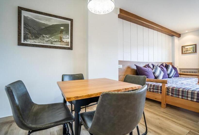 هتل Abba Ordino Babot