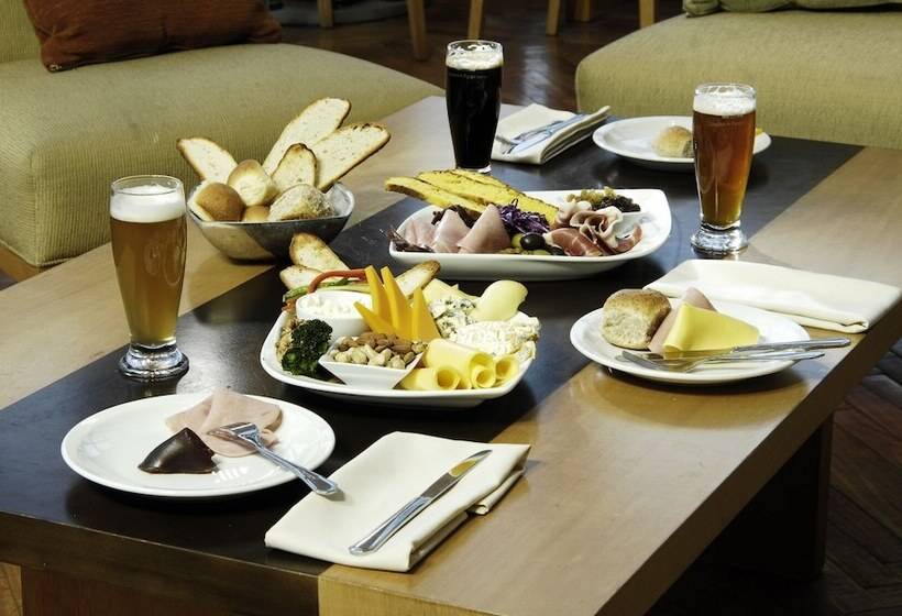 בית מלון כפרי Albatros