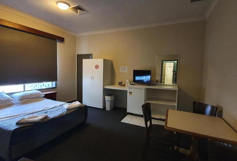 בית מלון כפרי Allen