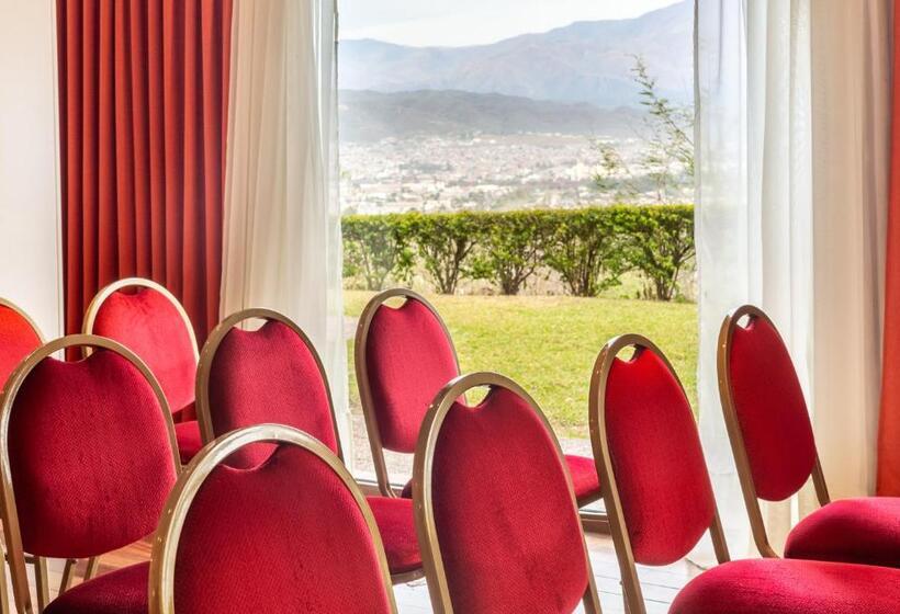 Отель Altos De La Viña