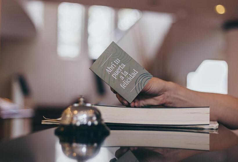 Отель Altos De La Viña