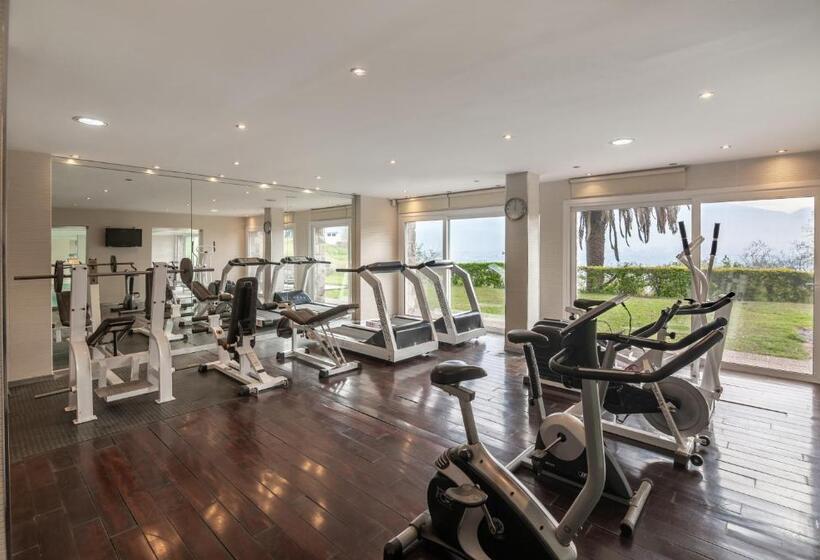 Отель Altos De La Viña