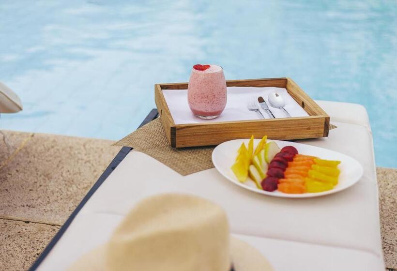 Отель Altos De La Viña