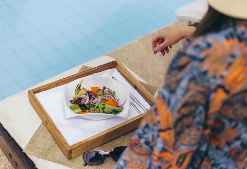 Отель Altos De La Viña