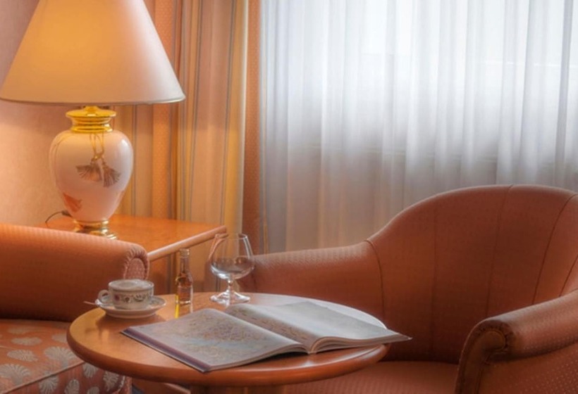 בית מלון כפרי Ambassador Bosten