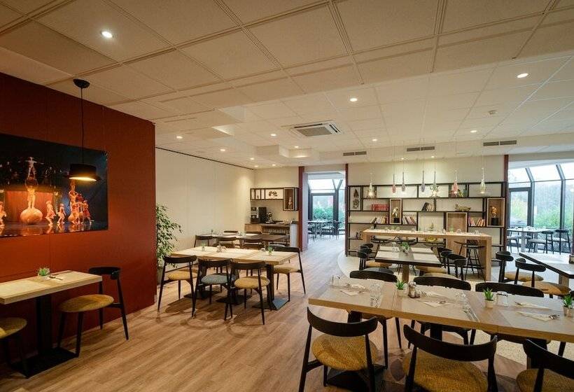 & Aparthotel Casteau Resort Mons Soignies