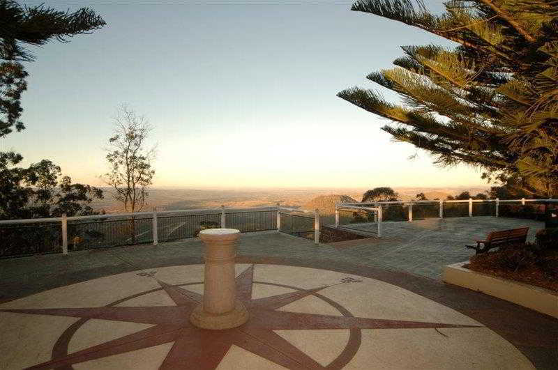 Отель Applegum Inn