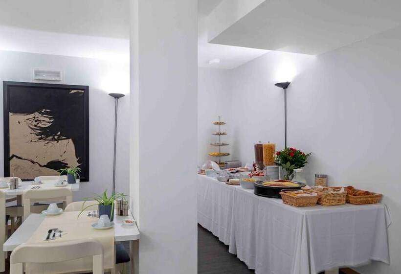 Hotel Hôtel Argus By Happyculture