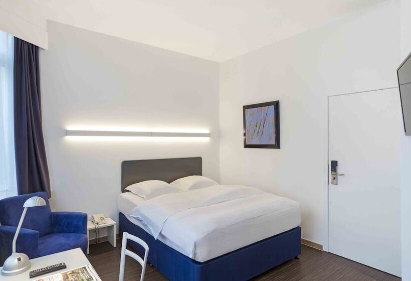 Hotel Hôtel Argus By Happyculture