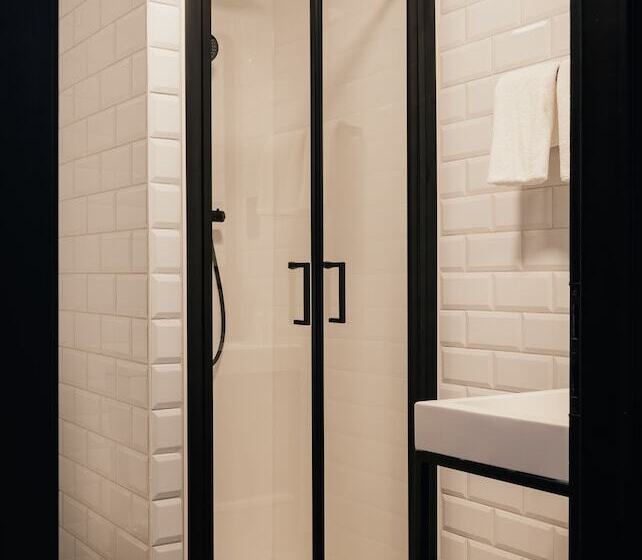 Отель Au Lit Des Ours