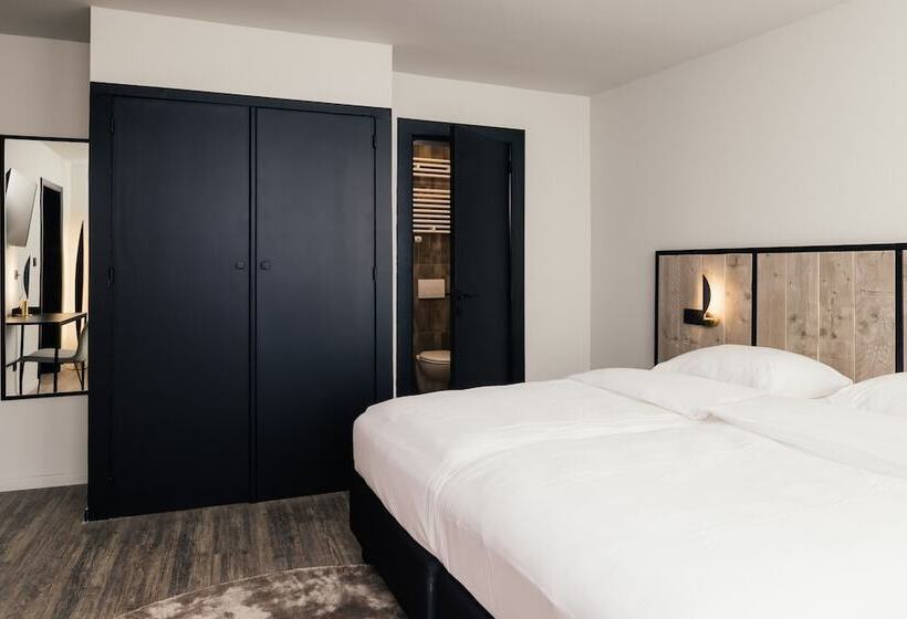 Отель Au Lit Des Ours