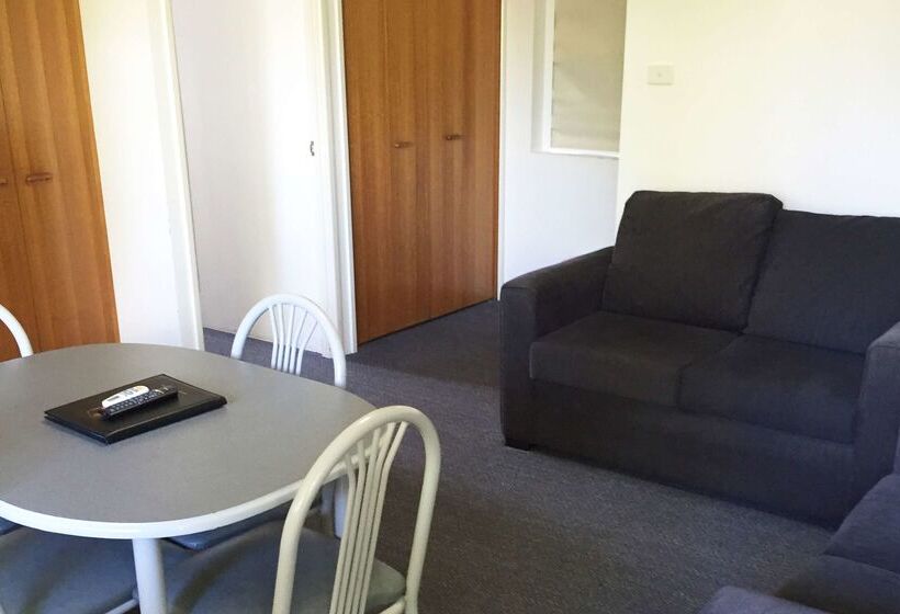 هتل Best Western Cattle City Motor Inn