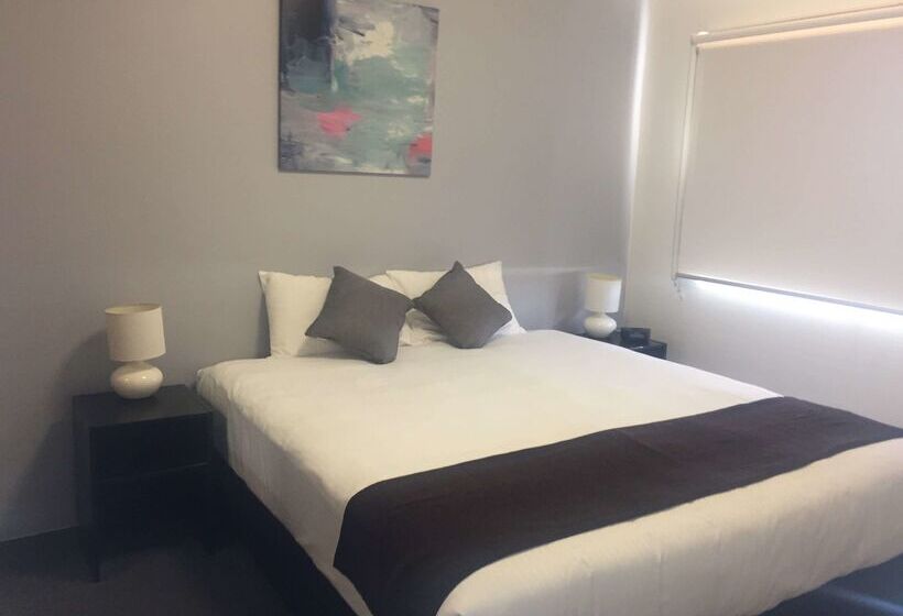 هتل Best Western Cattle City Motor Inn