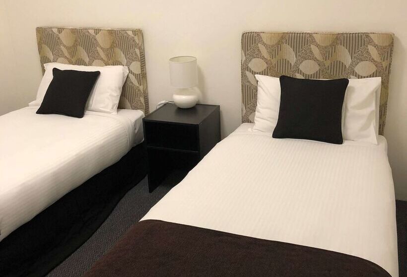 هتل Best Western Cattle City Motor Inn