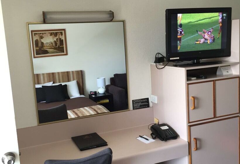 هتل Best Western Cattle City Motor Inn