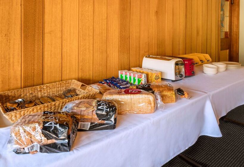 בית מלון כפרי Best Western Governor Gipps Motor Inn