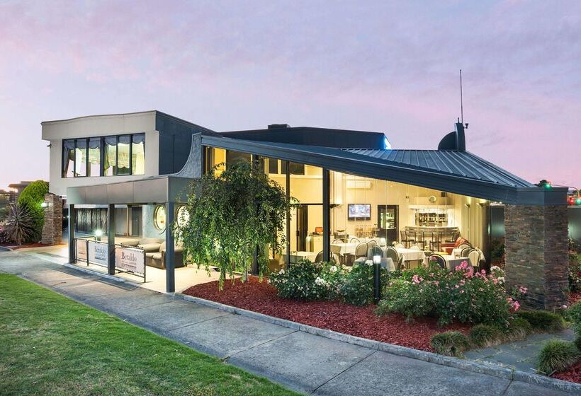 ホテル Best Western Mahoneys Motor Inn