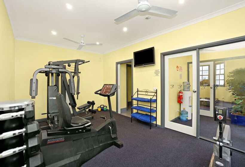 בית מלון כפרי Best Western Olde Maritime Motor Inn