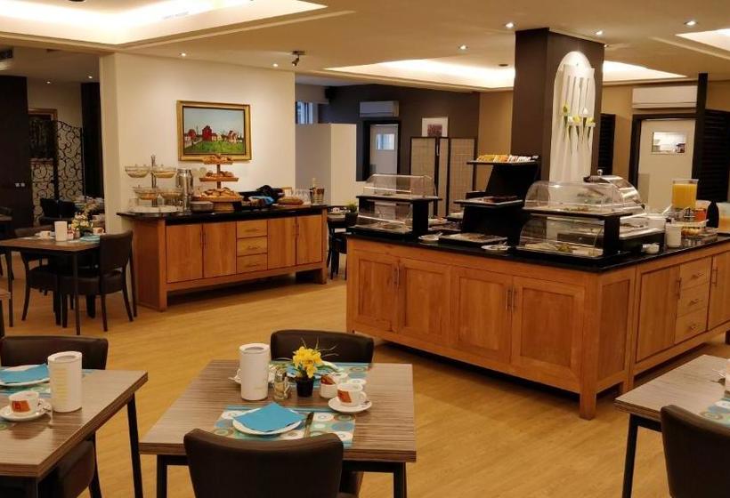 Отель Binnenhof