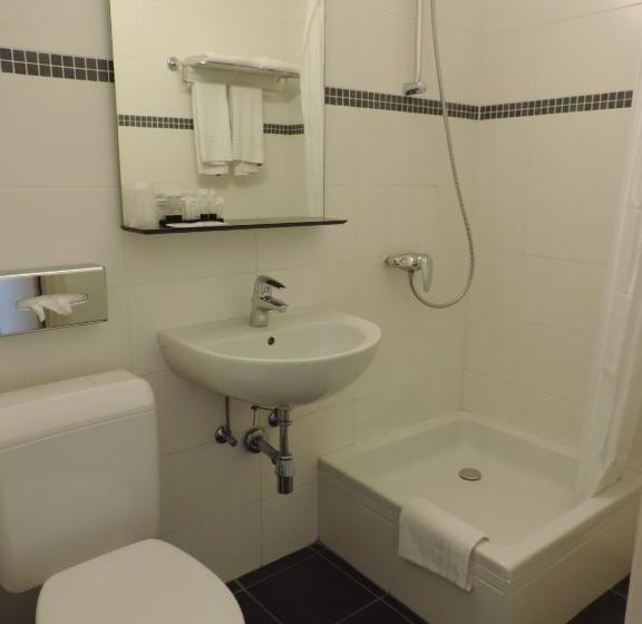 Отель Binnenhof