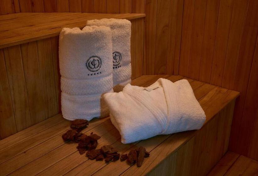 ホテル Catalinas Tucuman