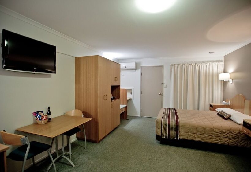 هتل Centrepoint Motor Inn