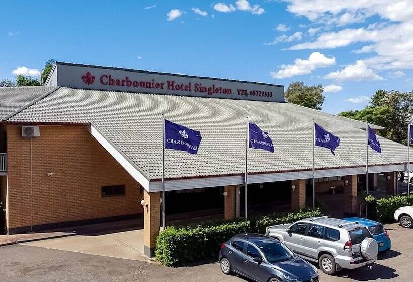 בית מלון כפרי Charbonnier Motor Inn