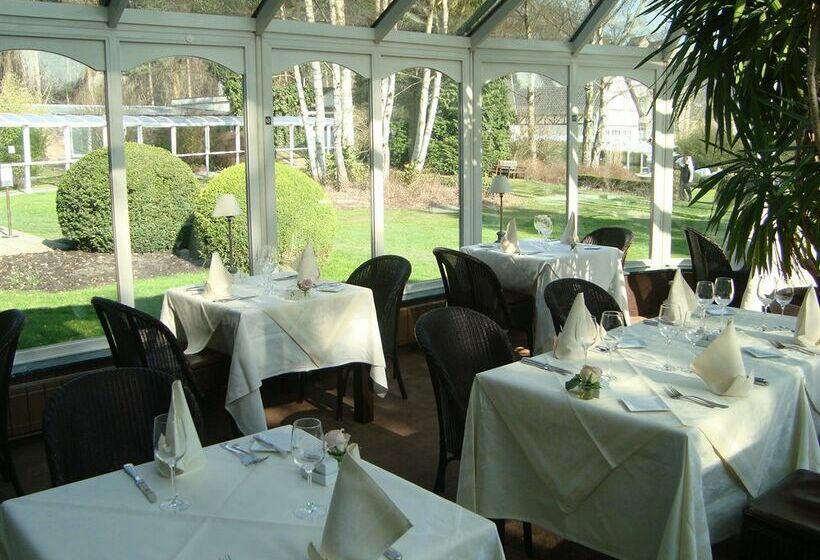 Отель Chateau de Limelette