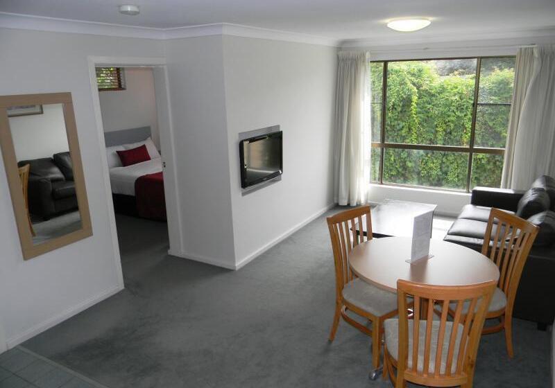 Отель Comfort Inn Grammar View