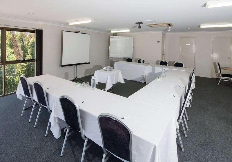 Отель Comfort Inn Grammar View