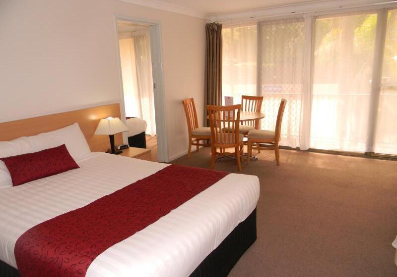 Отель Comfort Inn Grammar View