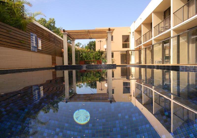 Отель Comfort Inn Grammar View