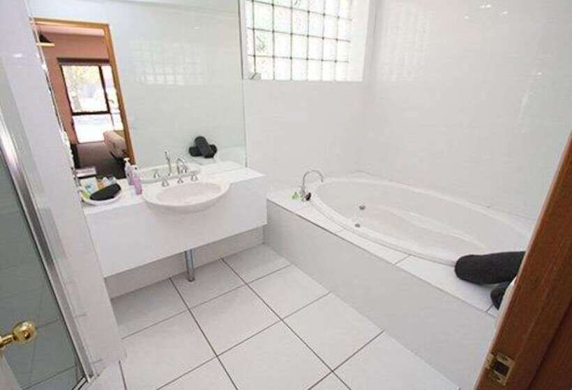 Отель Comfort Inn Lady Augusta