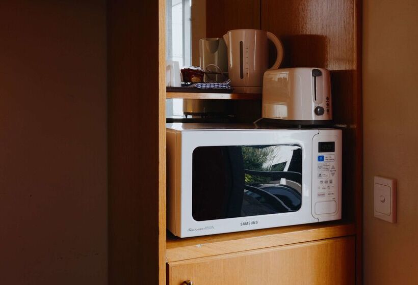 هتل Comfort Inn Traralgon