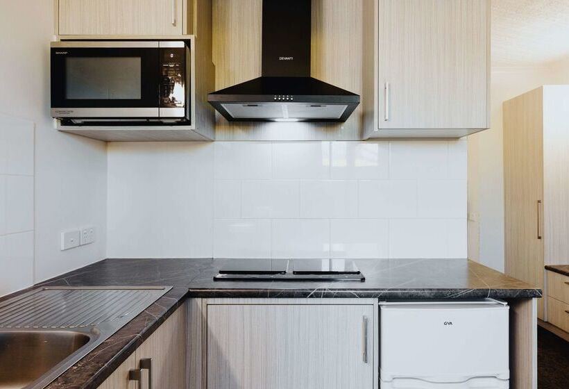 هتل Comfort Inn Traralgon