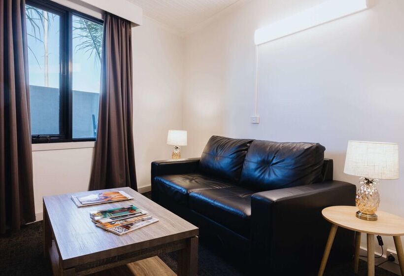 هتل Comfort Inn Traralgon