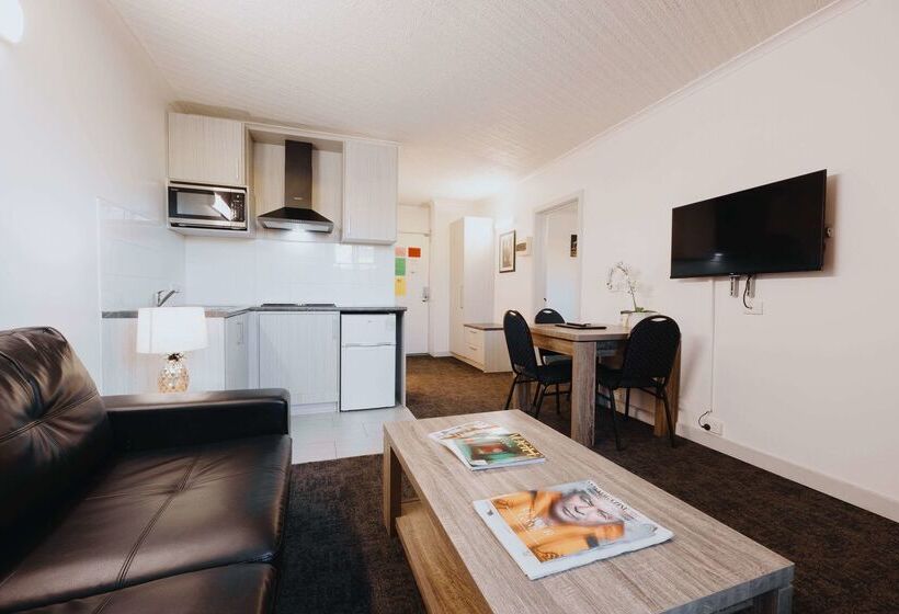 هتل Comfort Inn Traralgon