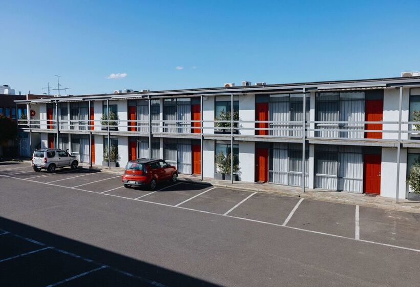 هتل Comfort Inn Traralgon